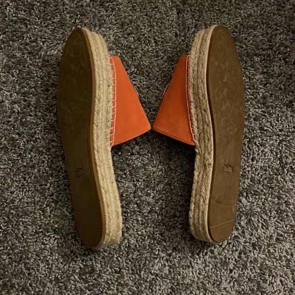 COACH SUEDE SHOES 💕SALE - Picture 6 of 8